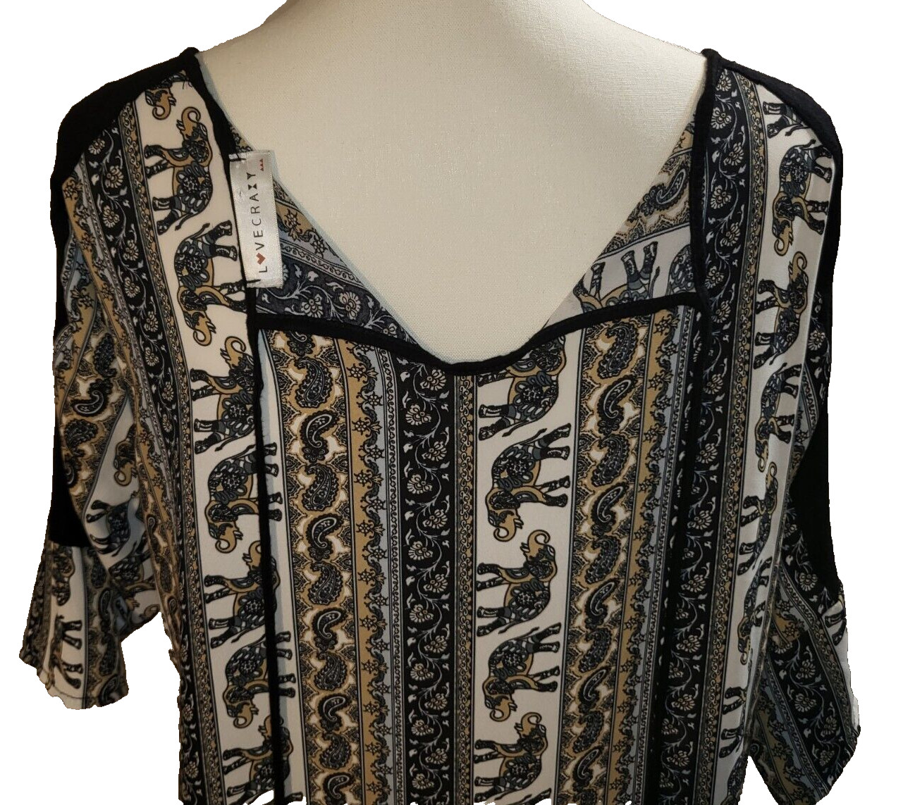 Love Crazy Womens Size XL Shearling Knee Length Dress, Graphic Print Stripes