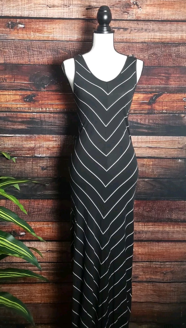 J.O & CO Dress Size 6 7 Maxi Rayon Stretch Long Black White Striped