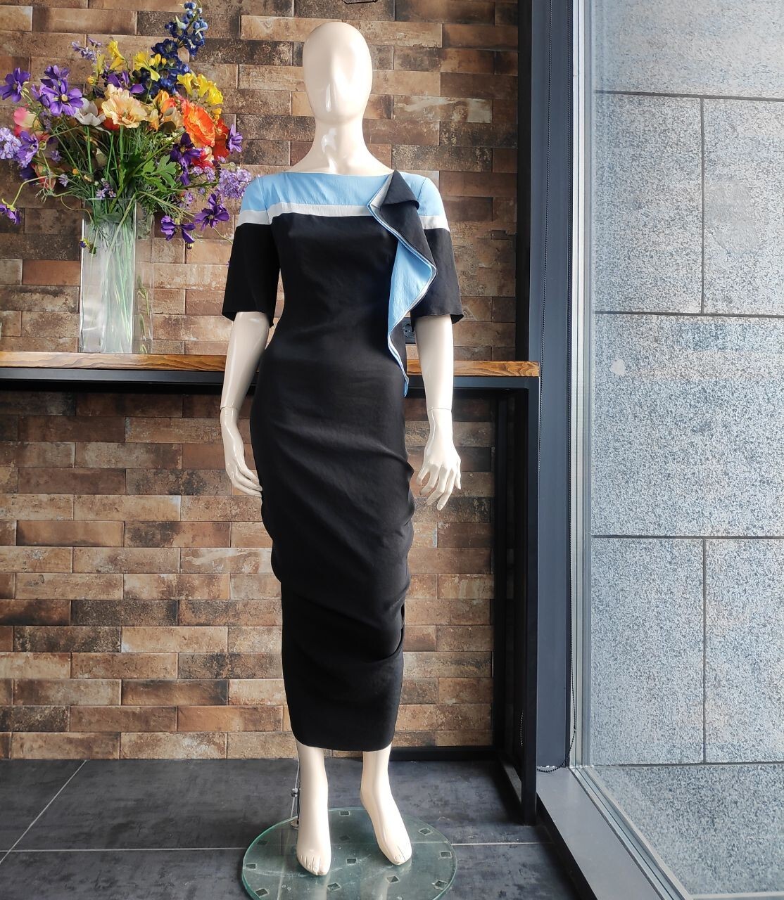 Max Mara – Sports Max 2012 Stretch Designer Dress with Flounce and Drape Unworn