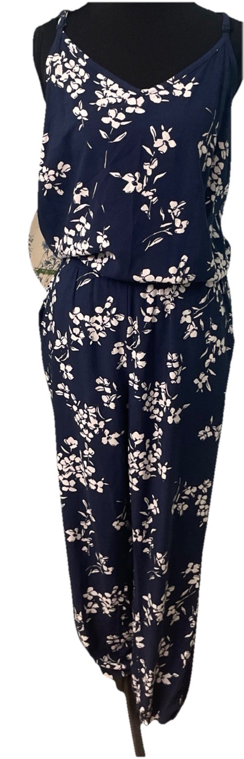 Gap One Piece Navy Blue& White Medium Floral Spaghetti Strap V Neck Pockets
