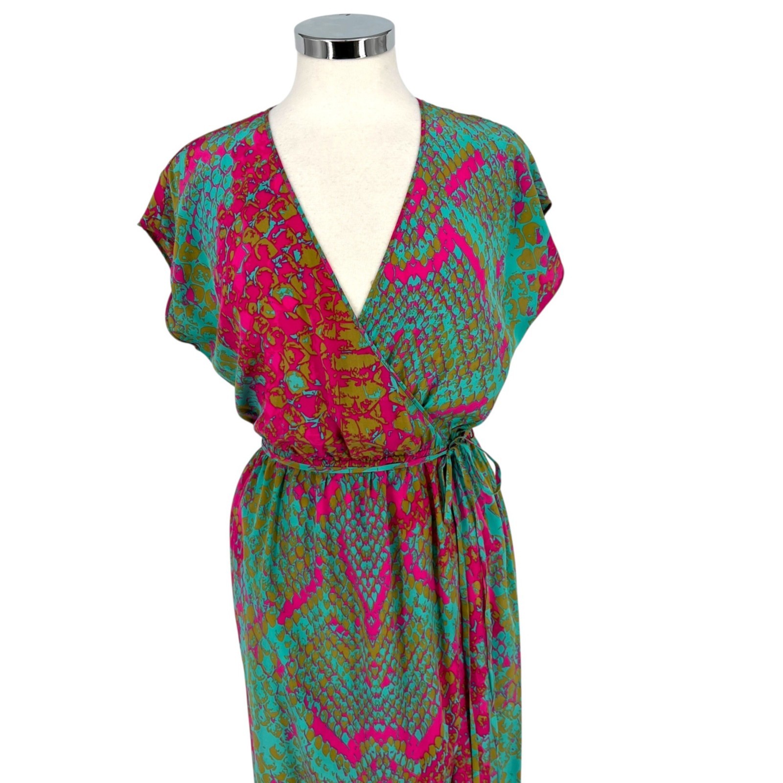 Presley Skye Snake Print Multicolor Silk Wrap Dress Knee Length Size Medium