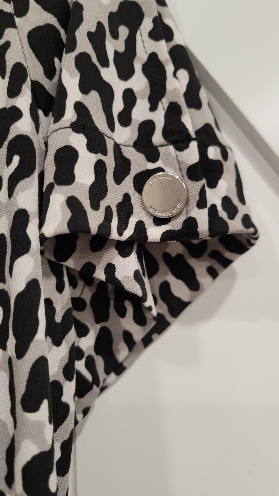 Michael Kors Leopard Animal Print Crew Neck Short Sleeve Button Dress L