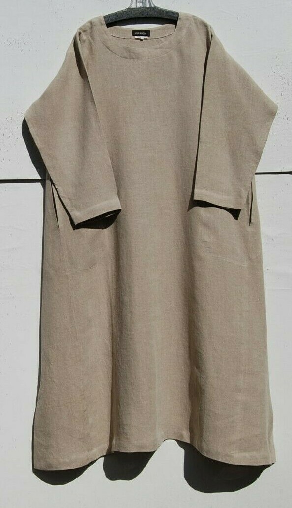 Eskandar Size (1) NATURAL Medium Weight Linen 52″ Long Imperial Dress w/Pockets