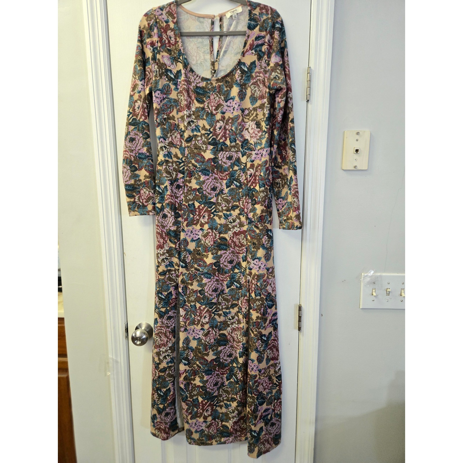 Hayden Los Angeles Floral Tapestry Long Sleeve Maxi Dress Whimsigoth L NWOT