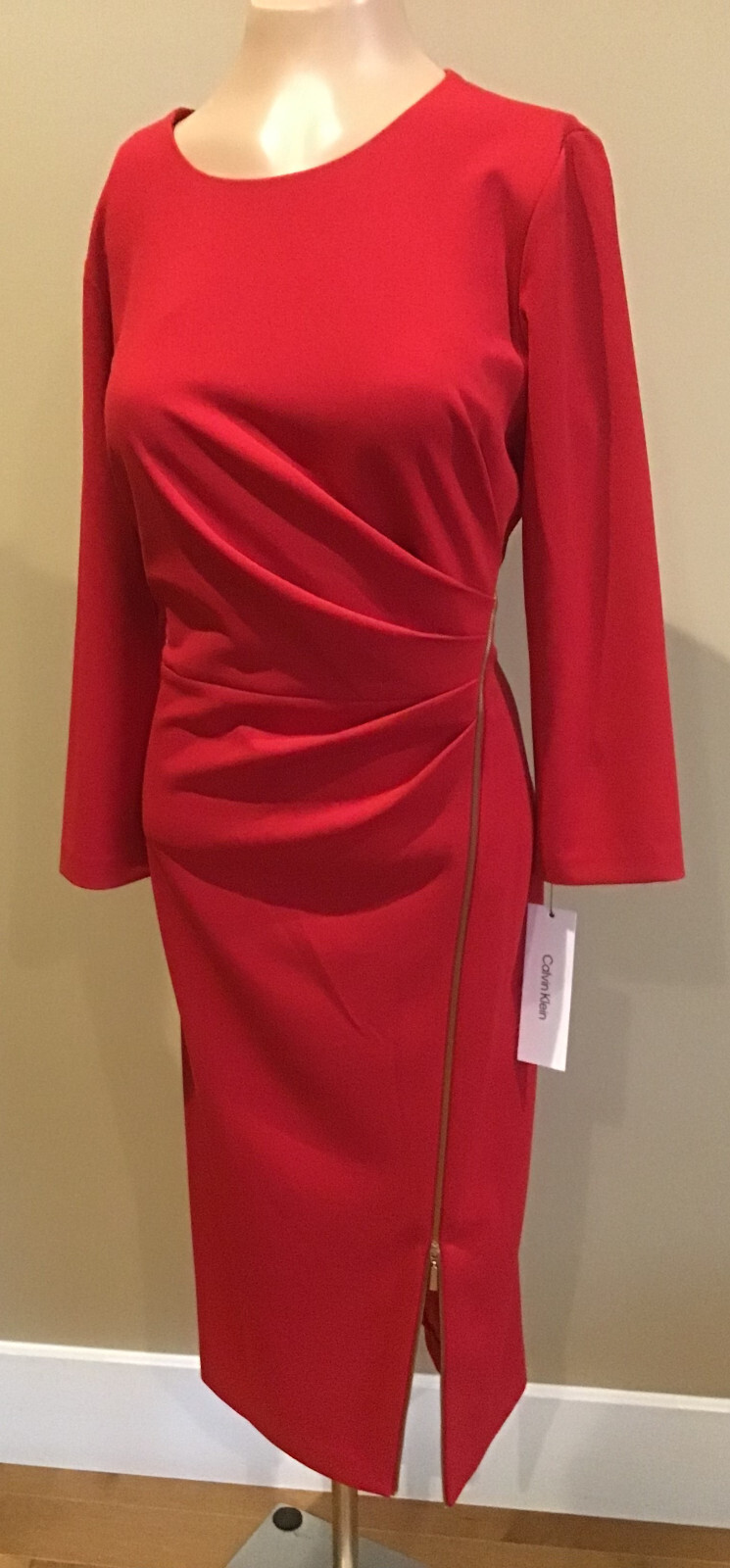NWT Calvin Klein Exposed Front Zipper Rushed Sheath Dress Sz.12 RED 3/4 sleeves