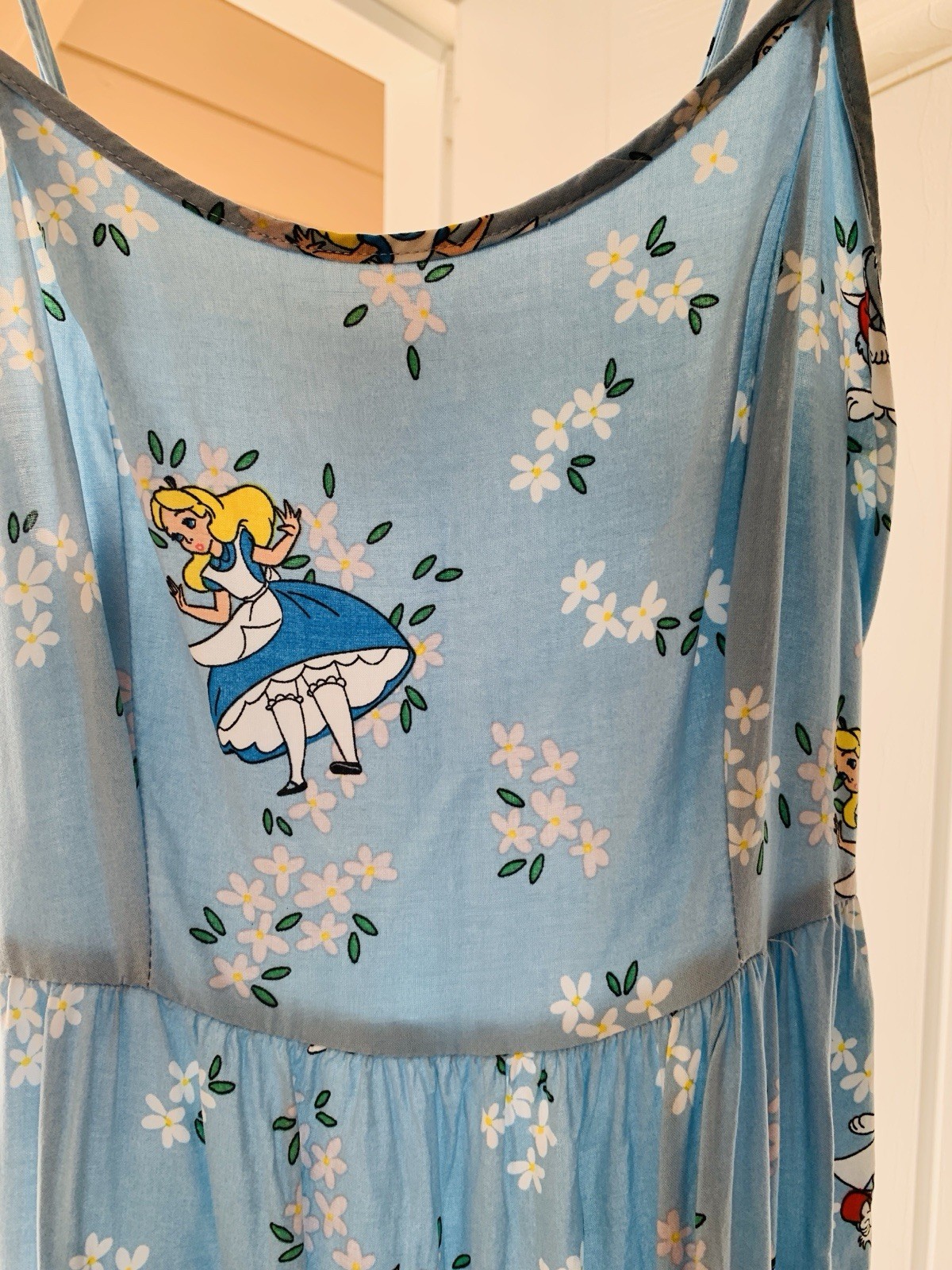 S Juniors Alice In Wonderland Tiered Dress White Rabbit Vintage Disney Cartoon