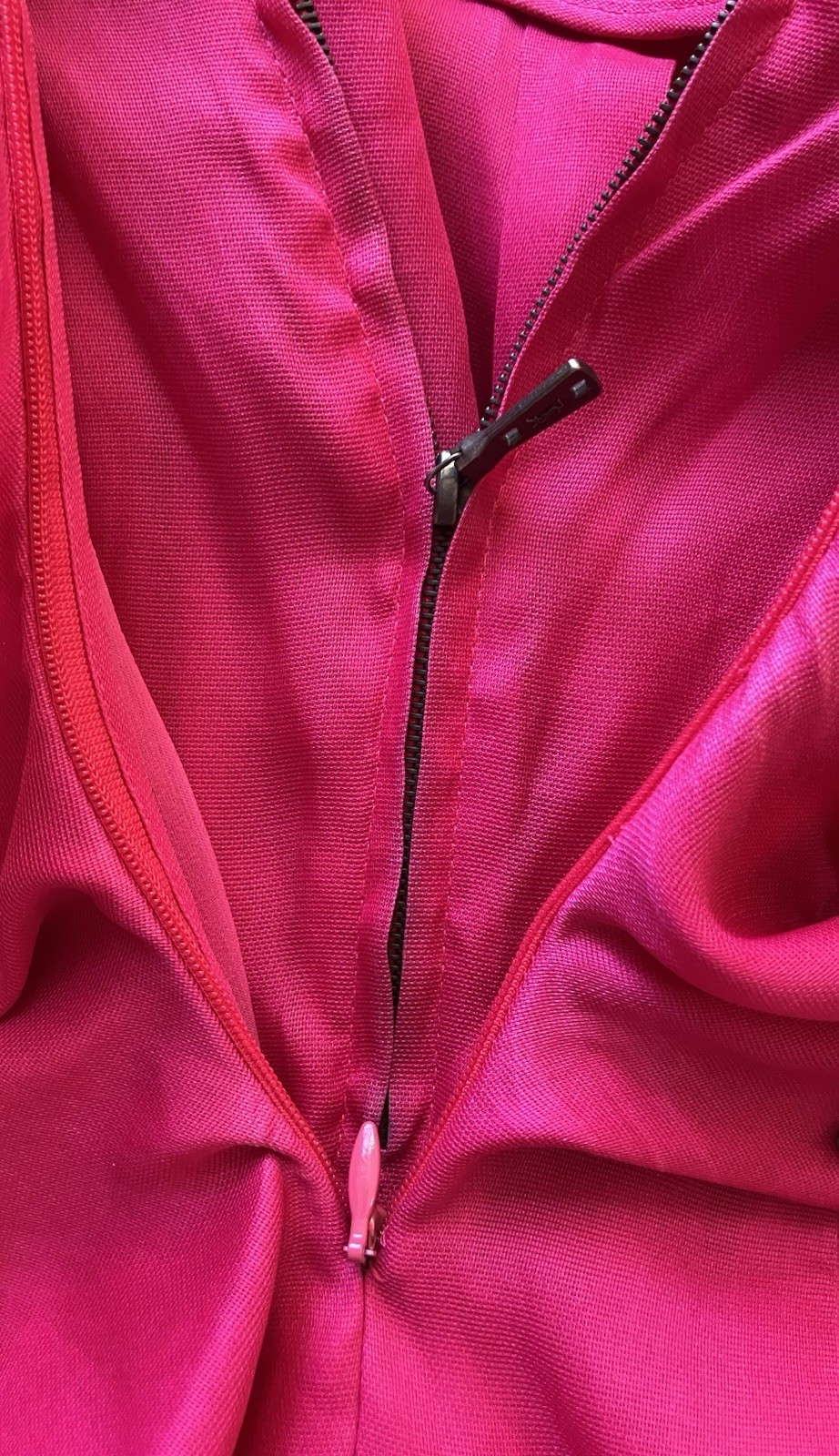Tom Ford Yves Saint Laurent YSL SS2005 Runway Fuchsia Silk Ruffle Dress FR40 US6