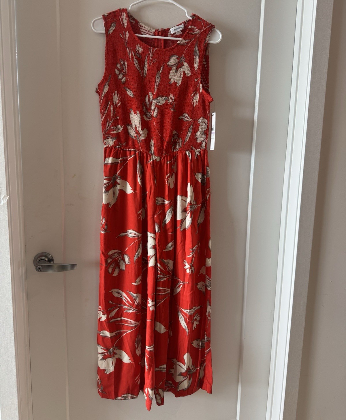 Calvin Klein Women’s Size 6 Red Floral Smocked Sleeveless Round Neck Jumpsuit