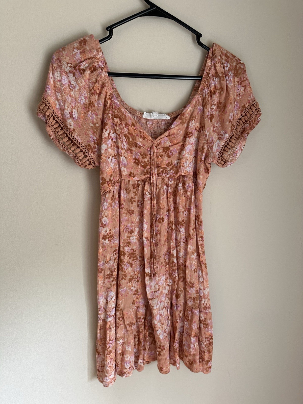 Hippie Rose Floral Mini Dress Peach Boho Crochet Lace Trim Smocked Back Small