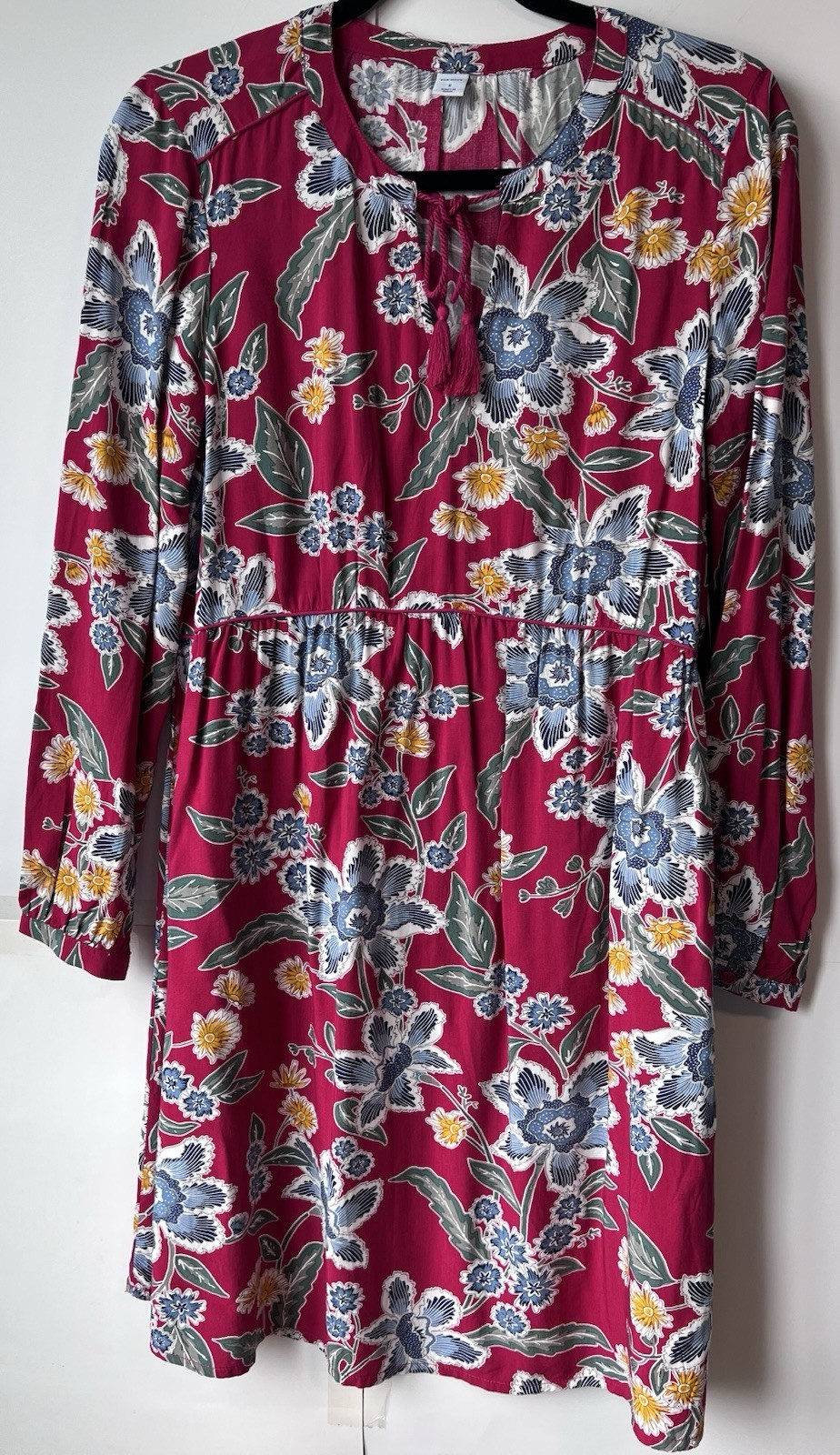 NWT Old Navy Womens Red Floral Long Sleeve Boho Tassel Tie Rayon Flowy Dress S
