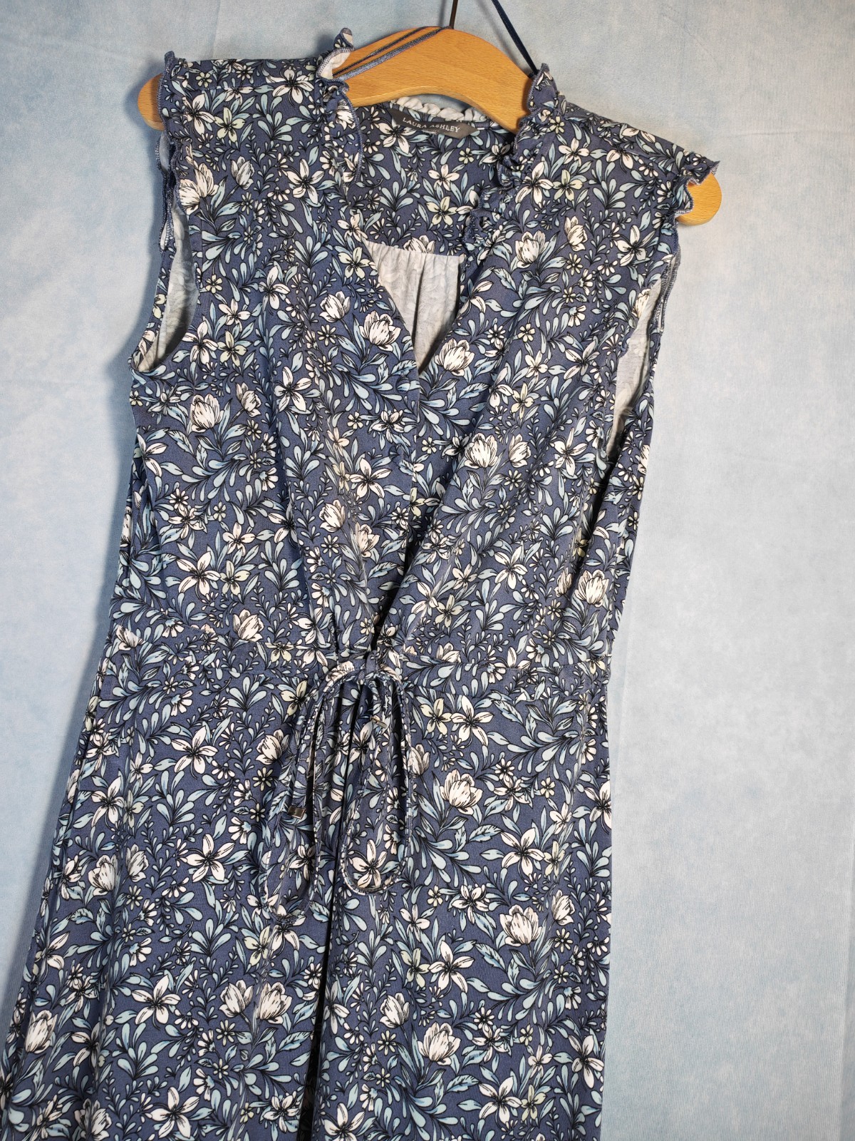 Beautiful Laura Ashley Blue Floral Stretch Frill Dress Waist Tie Belt UK 18