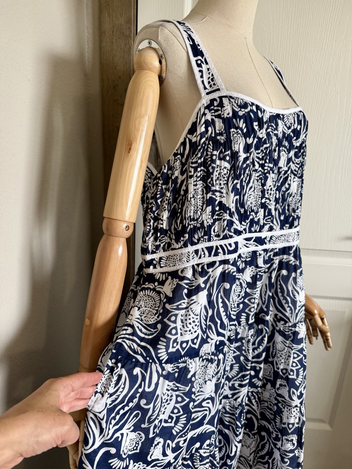 Talbots Size 16 Tiered Fit & Flare Dress Distressed Jacobean Navy White