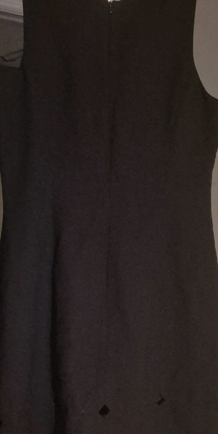 Jones New York Black Solid Round Neck Sleeveless Sheath Zip Knee Dress 14