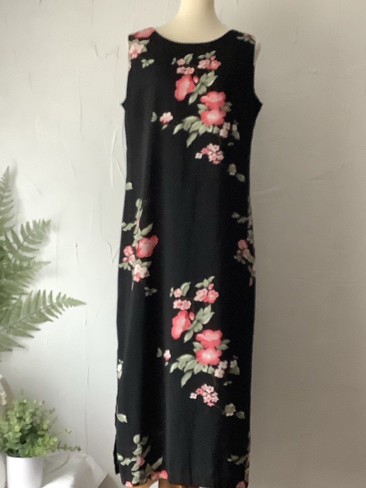 Premier International Dress (L) Midi Sleeveless Side Slits, Colorful Easycare