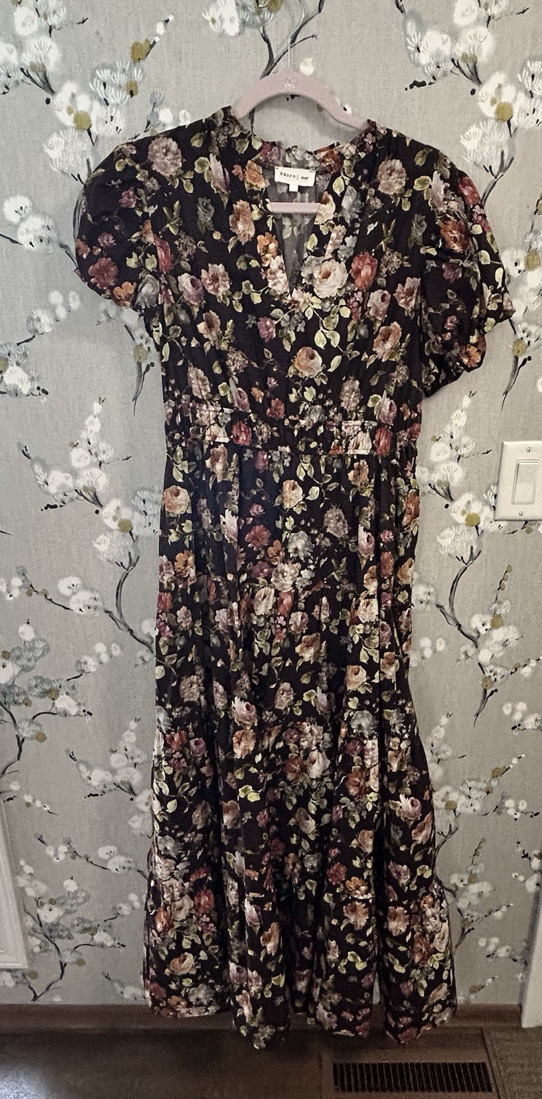 Entro Large Floral Midi Dress Puff Sleeve V-Neck Smocked Waist Cottagecore L
