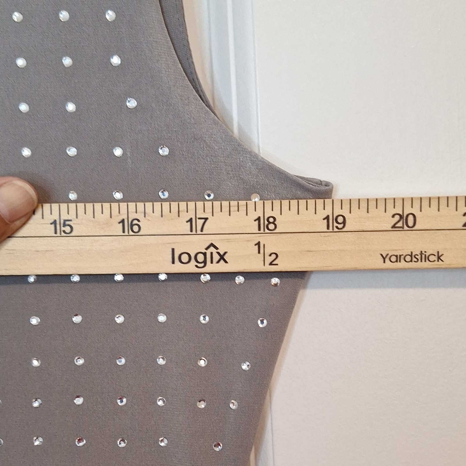 Calvin Klein Gray Solid Sheath Dress Round Neck Sleeveless Rhinestone 6