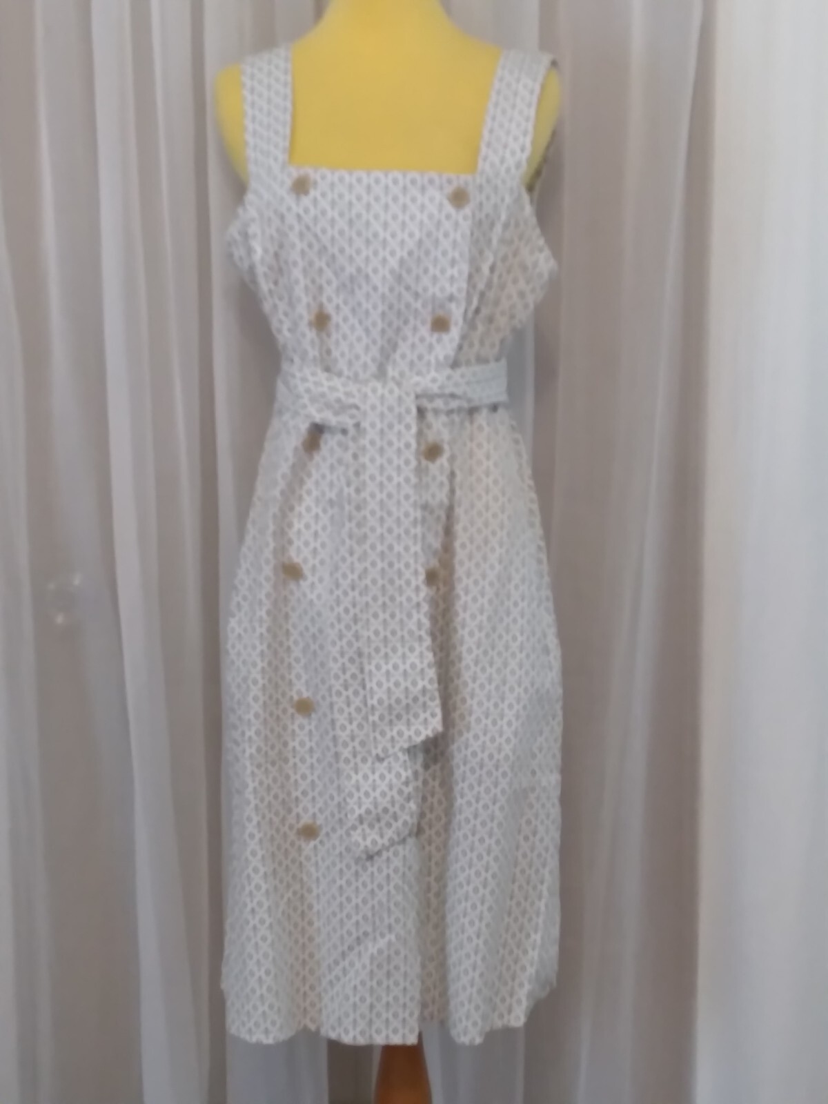 a.n.d e a w y Women’s Black And White Wrap Fit & Flare Dress Size 12