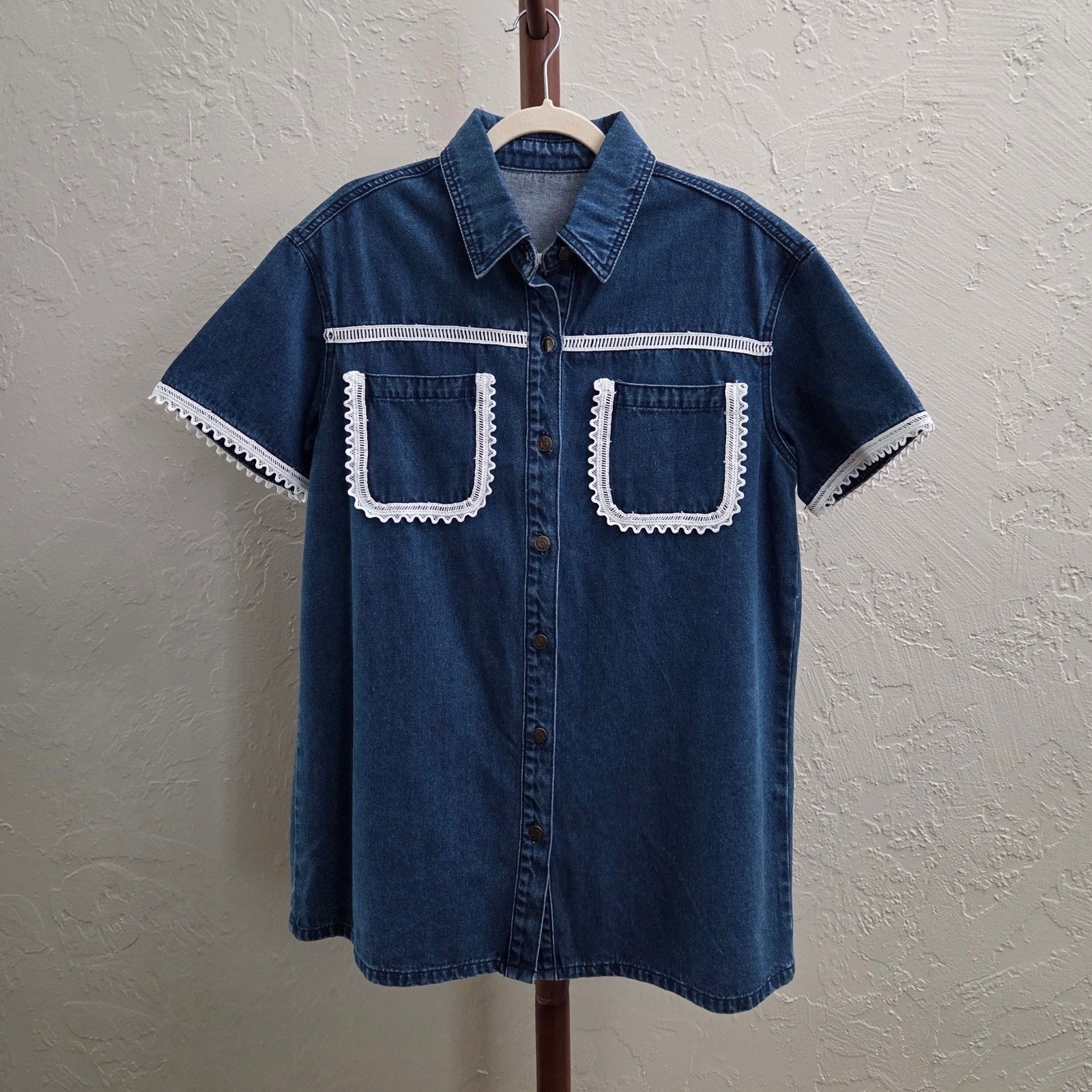 D102. Women’s Lace Trim Denim Button Down Dress