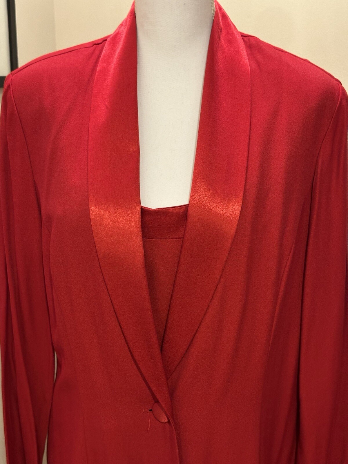 DANI MAX LOIS SNYDER RED 2 PC DRESS SET. SIZE 14. PREOWNED. EXCELLENT CONDITION.