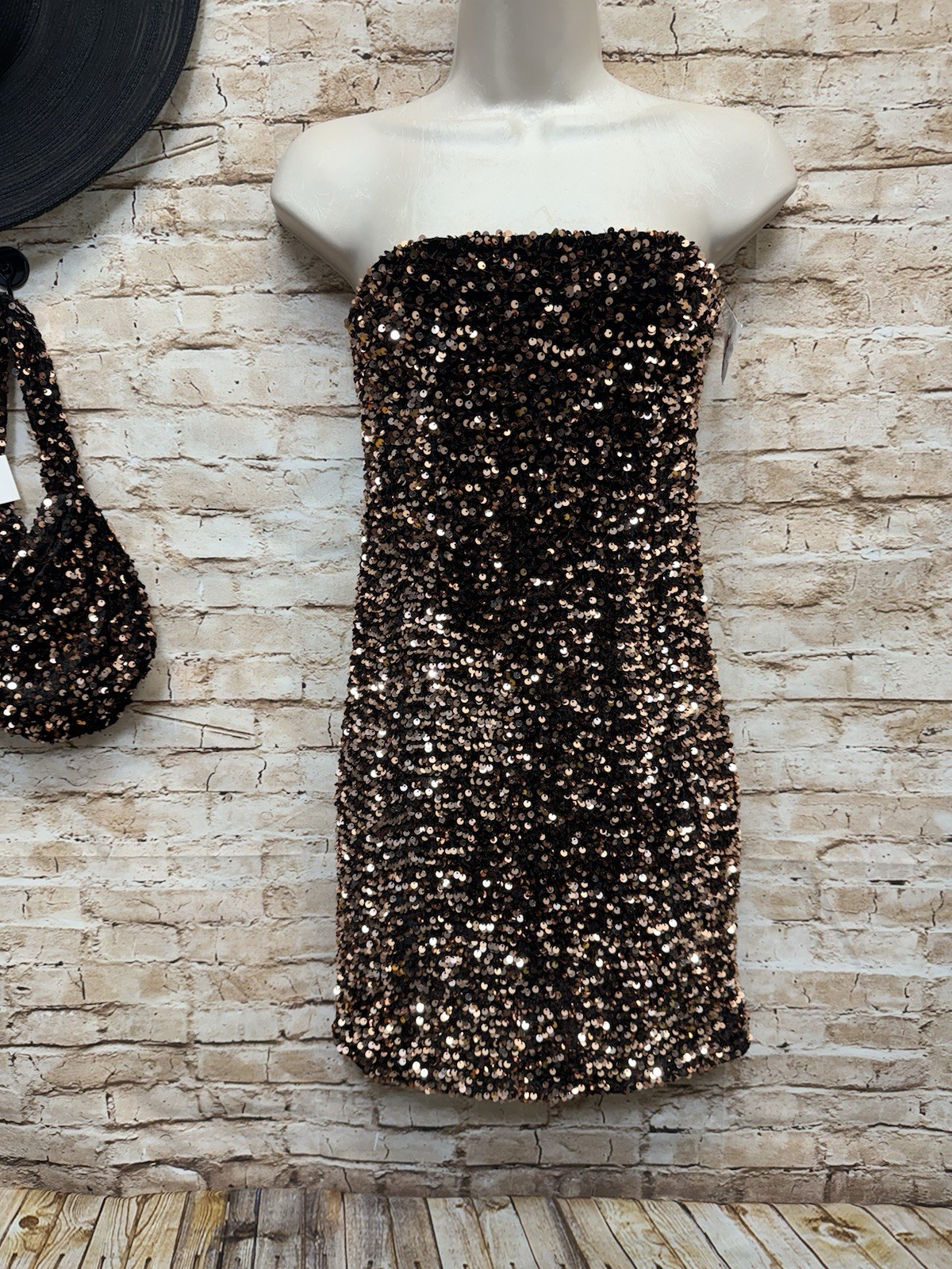 Thirty Thirty Strapless Copper And Black Sequined Dress & Bag Size M – NWT