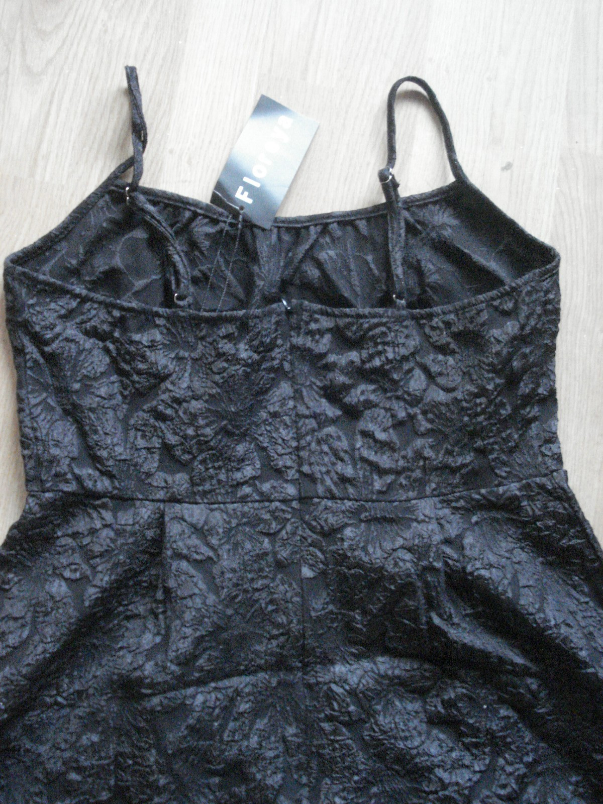FLOREYA BLACK CRINKLE STRAPPY POLY/ELASTANE SLEEVELESS UK XL 34IN BUST