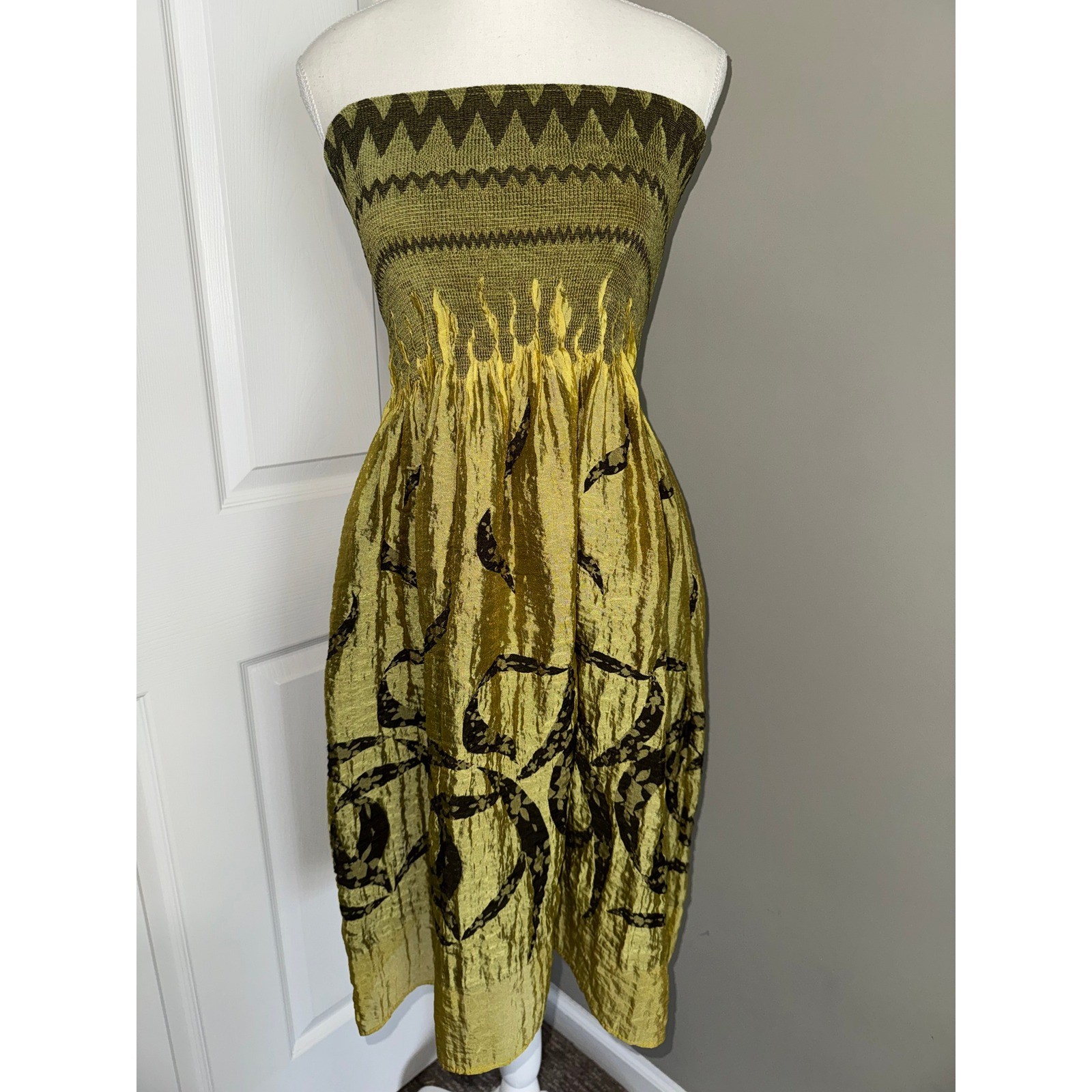 Lapis Womens One Size Strapless Smocked Pull On Midi Dress Boho Festival Tribal
