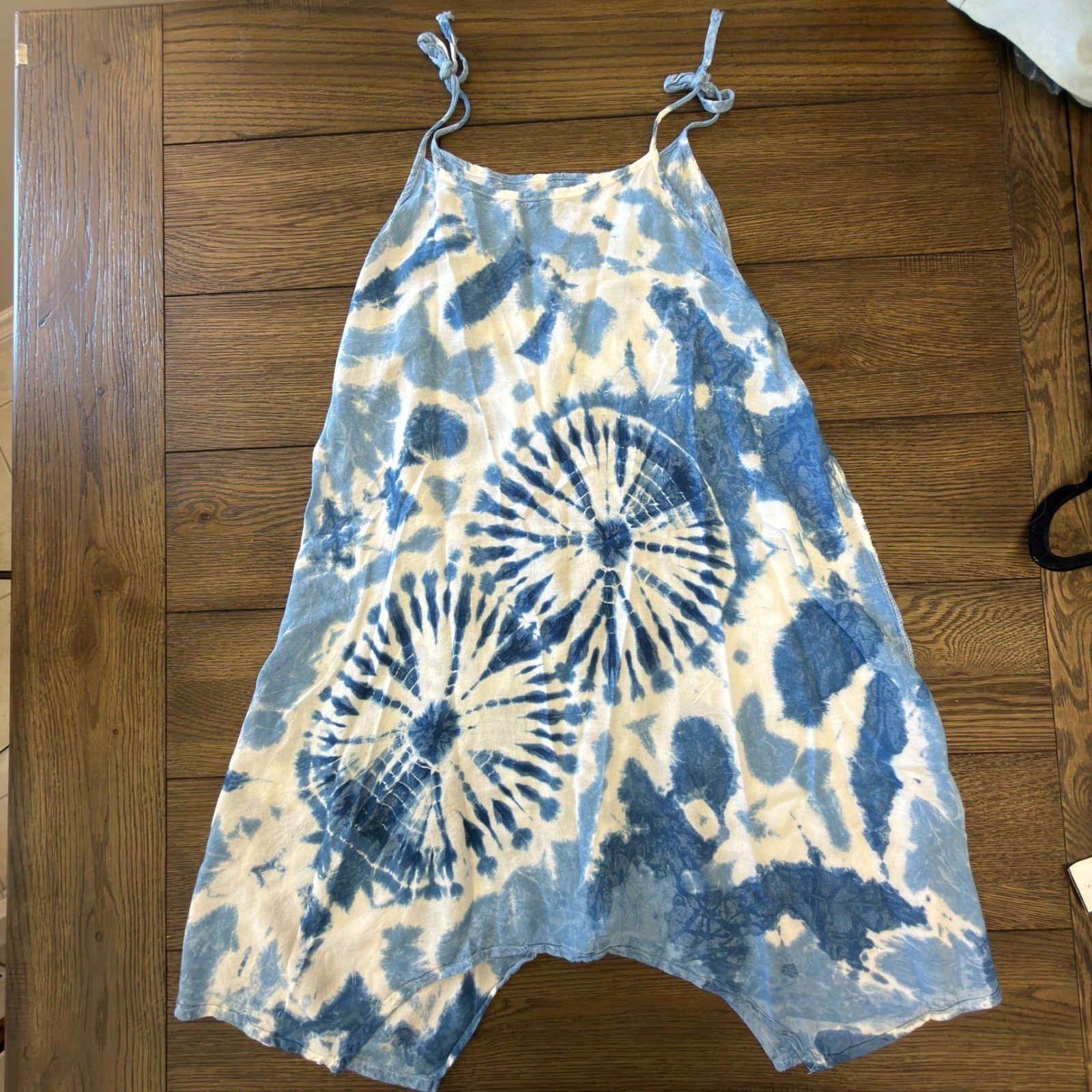 Blue White Tie Dye Sunburst Handkerchief Hem Mini Dress Sleeveless Tie Strap