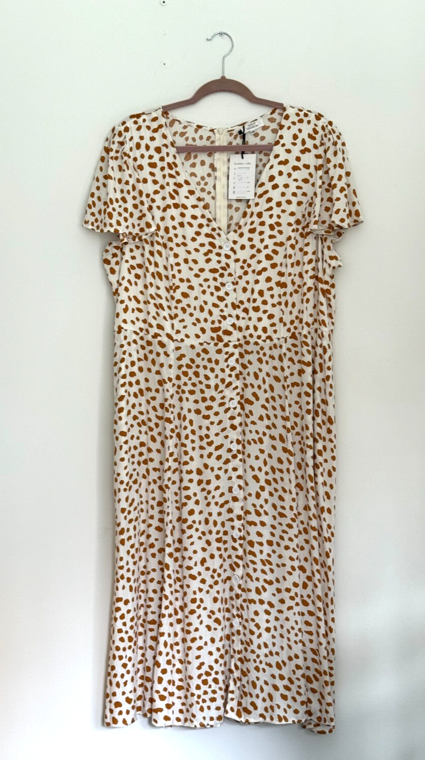Women’s PINUP Fashion NWT Size 18 Back Zip Fake Buttons Elastic Waist Pockets