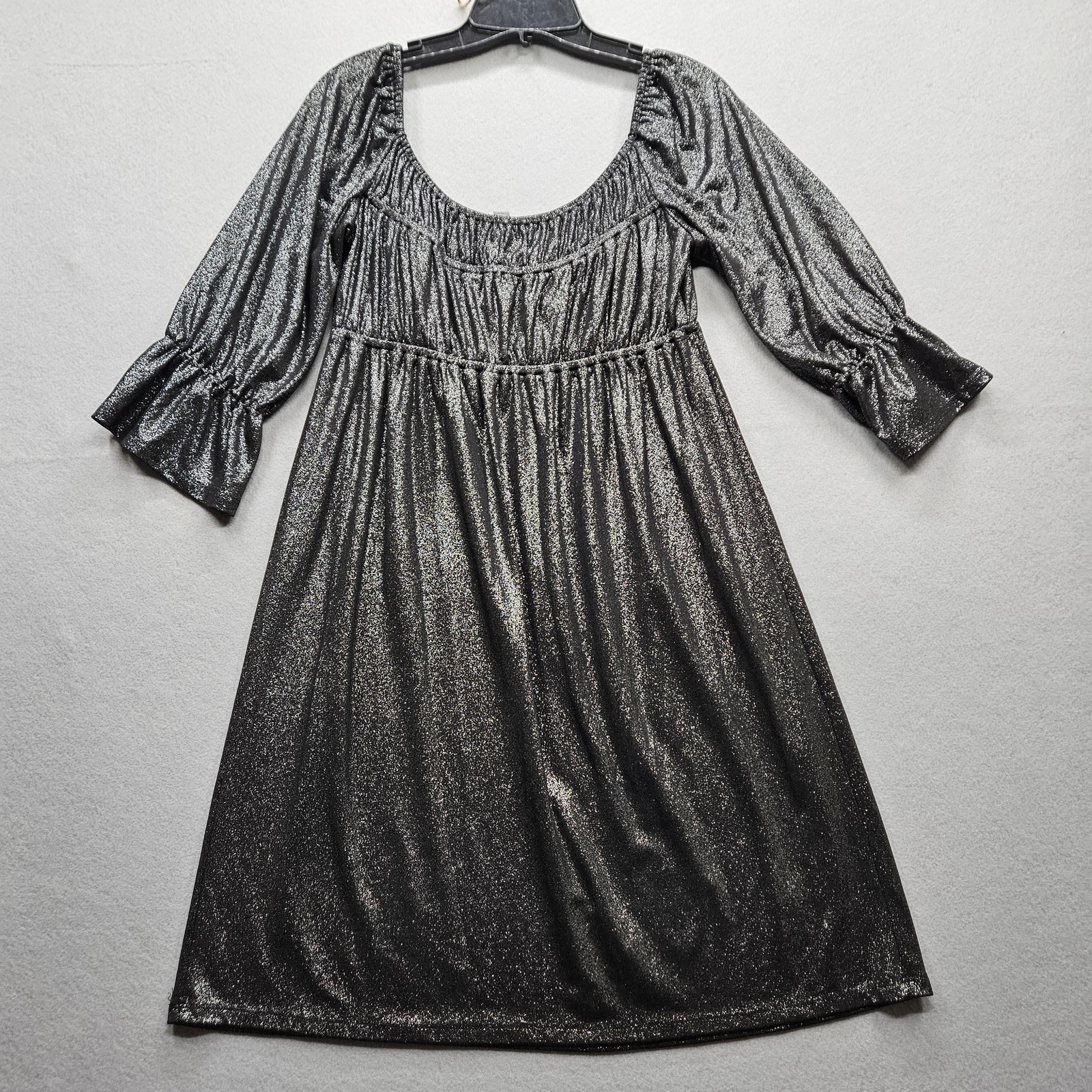 Muse Women’s 6 Black Glittery Long Sleeves Dress