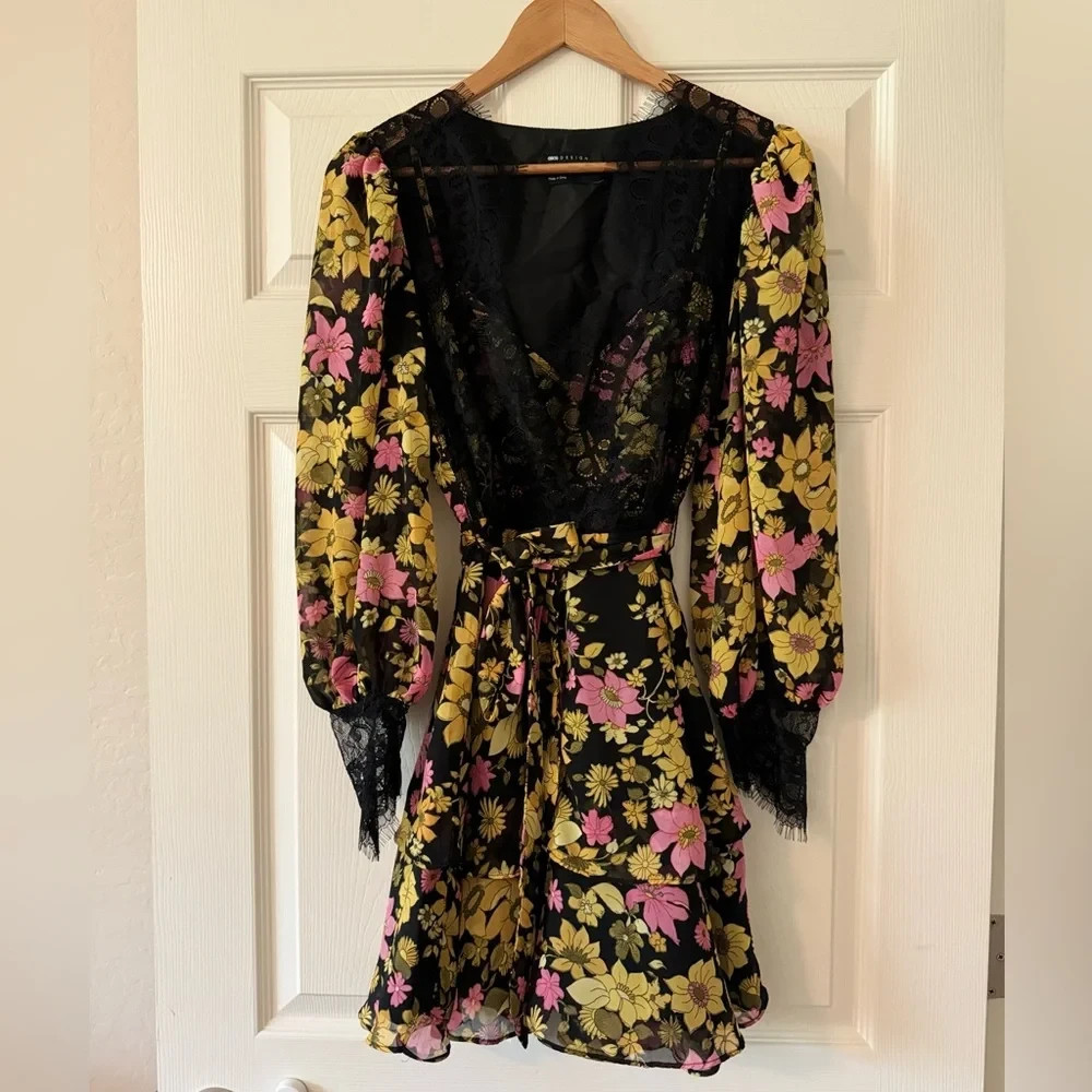 ASOS Design Soft Mini Skater Dress in Pink Floral Print w/ Eyelash Lace Sz 6 NWT
