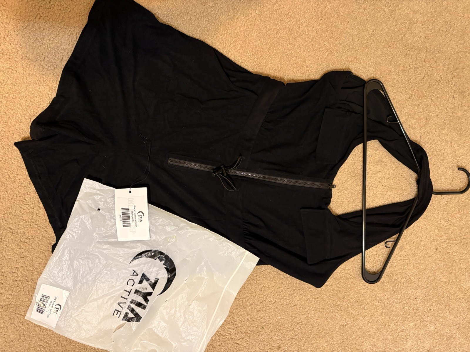 Zyia Acive Black Hermosa Cinch Romper Size S