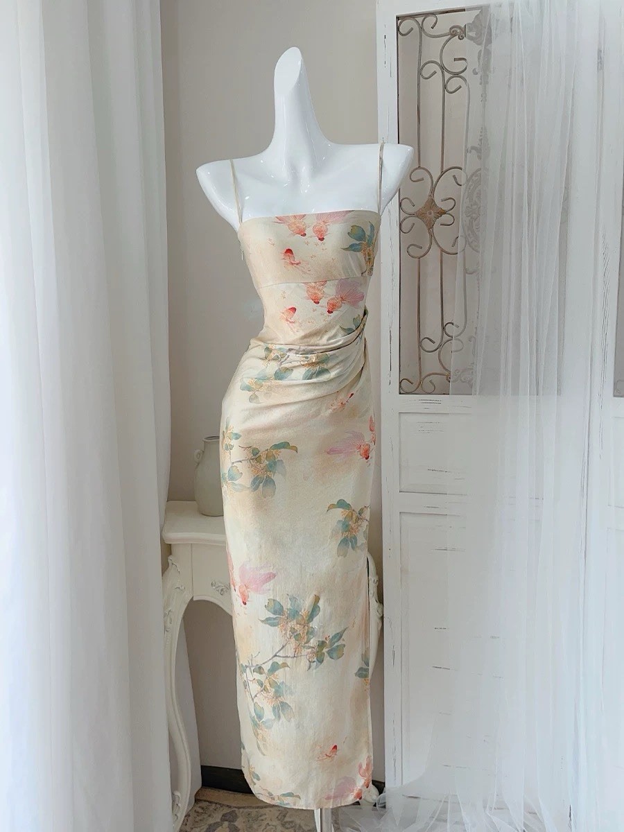 Vintage Vibe Printed Maxi Dress Snatched Waist With Folds