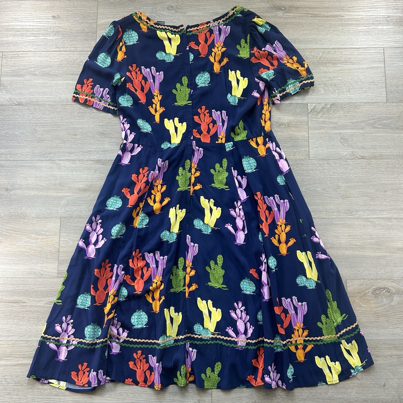 ModCloth X Collectif Size 16 Gilda Wonder Cactus Fit And Flare Midi Dress**