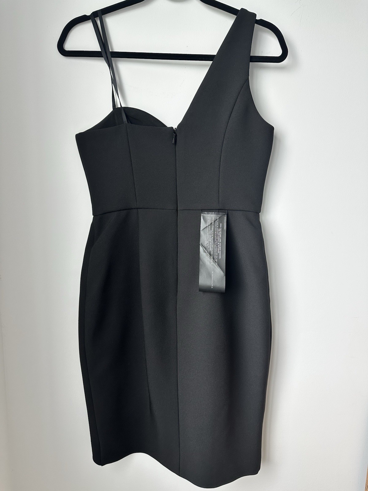 BCBGMaxAzria Black Asymmetrical One-Shoulder Cocktail Dress Size 4