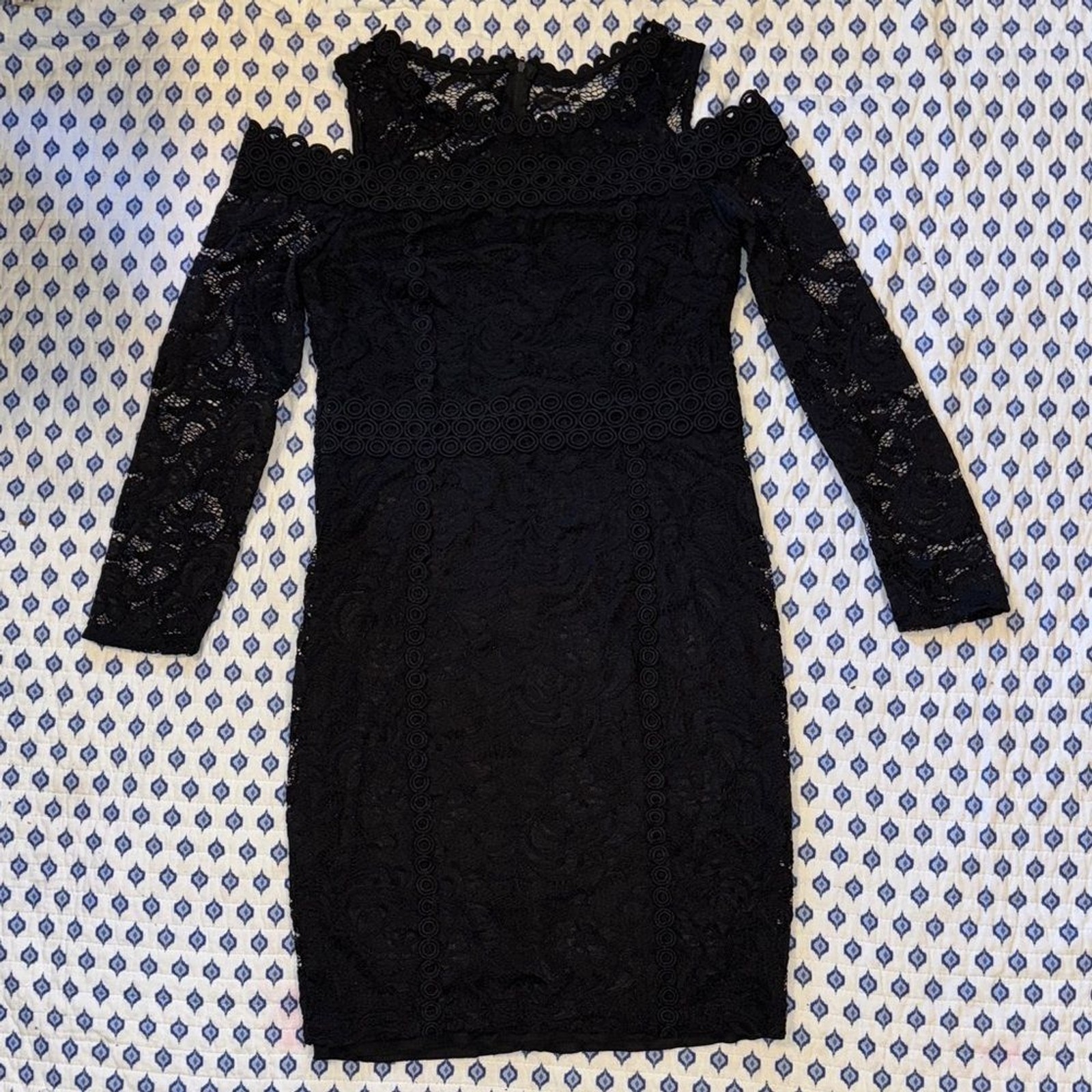 Bisou Bisou 14 Elegant Black Lace cold Shoulder Dress zipper back