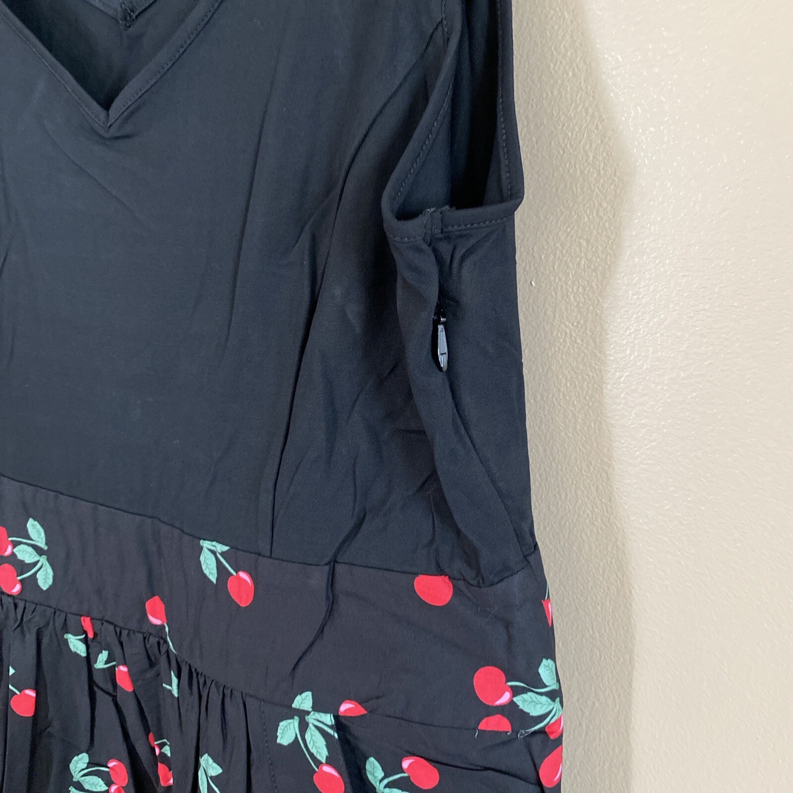 City Chic Trendy Plus Size Cherry Love Dress Size Medium (18)