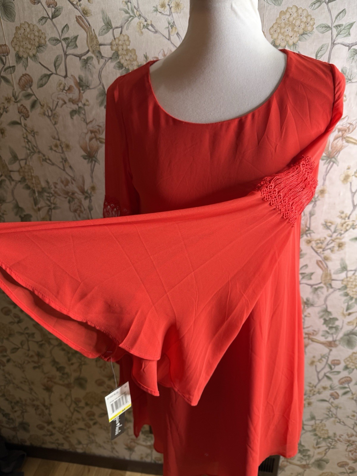Sequin Hearts Red Dress Size Medium Bell Sleeves Lace