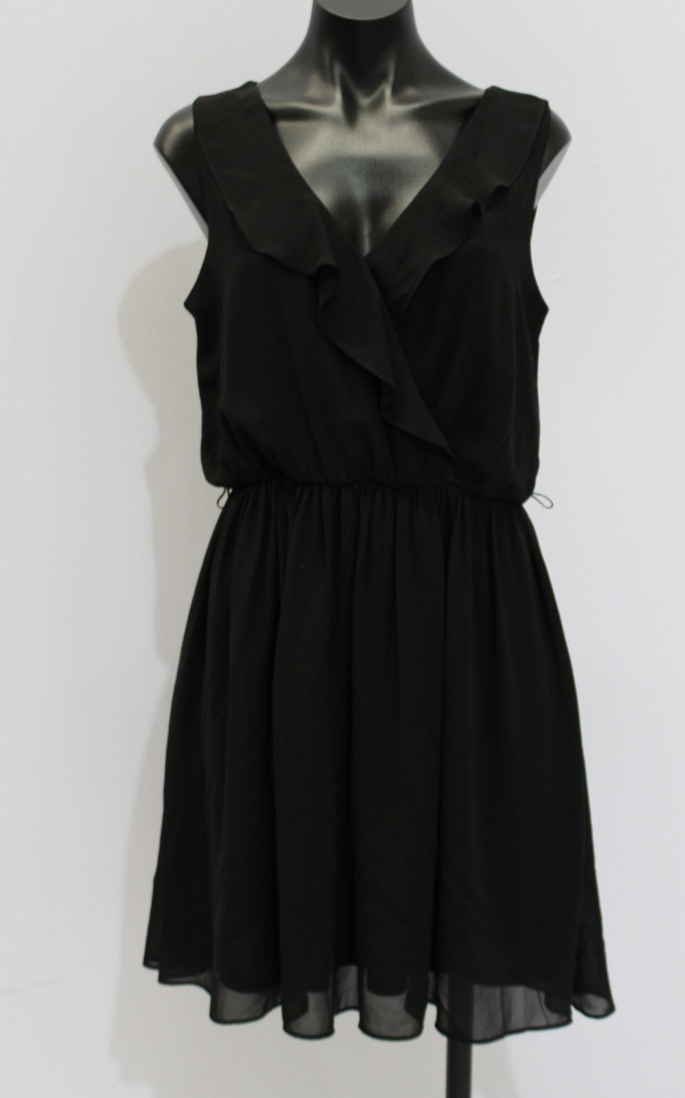 IZ Byer Women’s Sleeveless Ruffle Detail Cinch Waist Mini Dress CA4 Black Medium