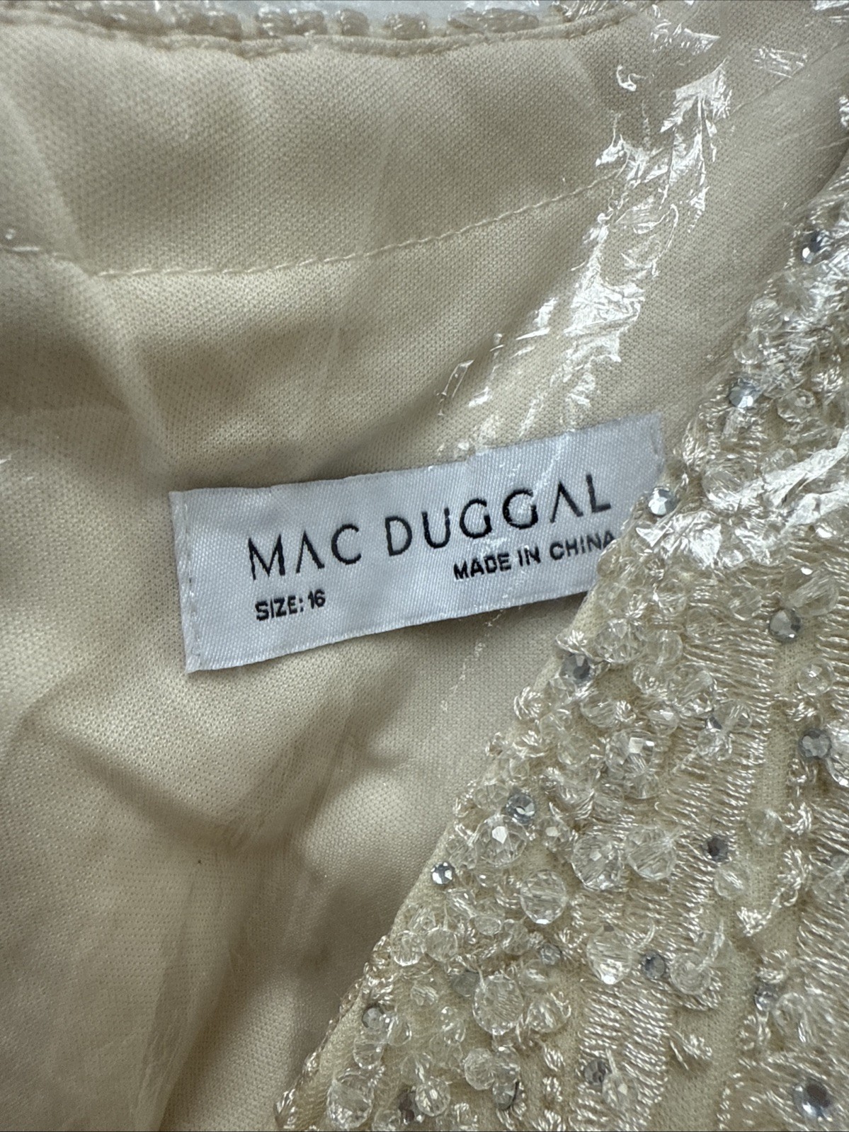 Mac Duggal Size 16 Ivory Nude Embellished Flutter Sleeve Lace A-Line Gown $798