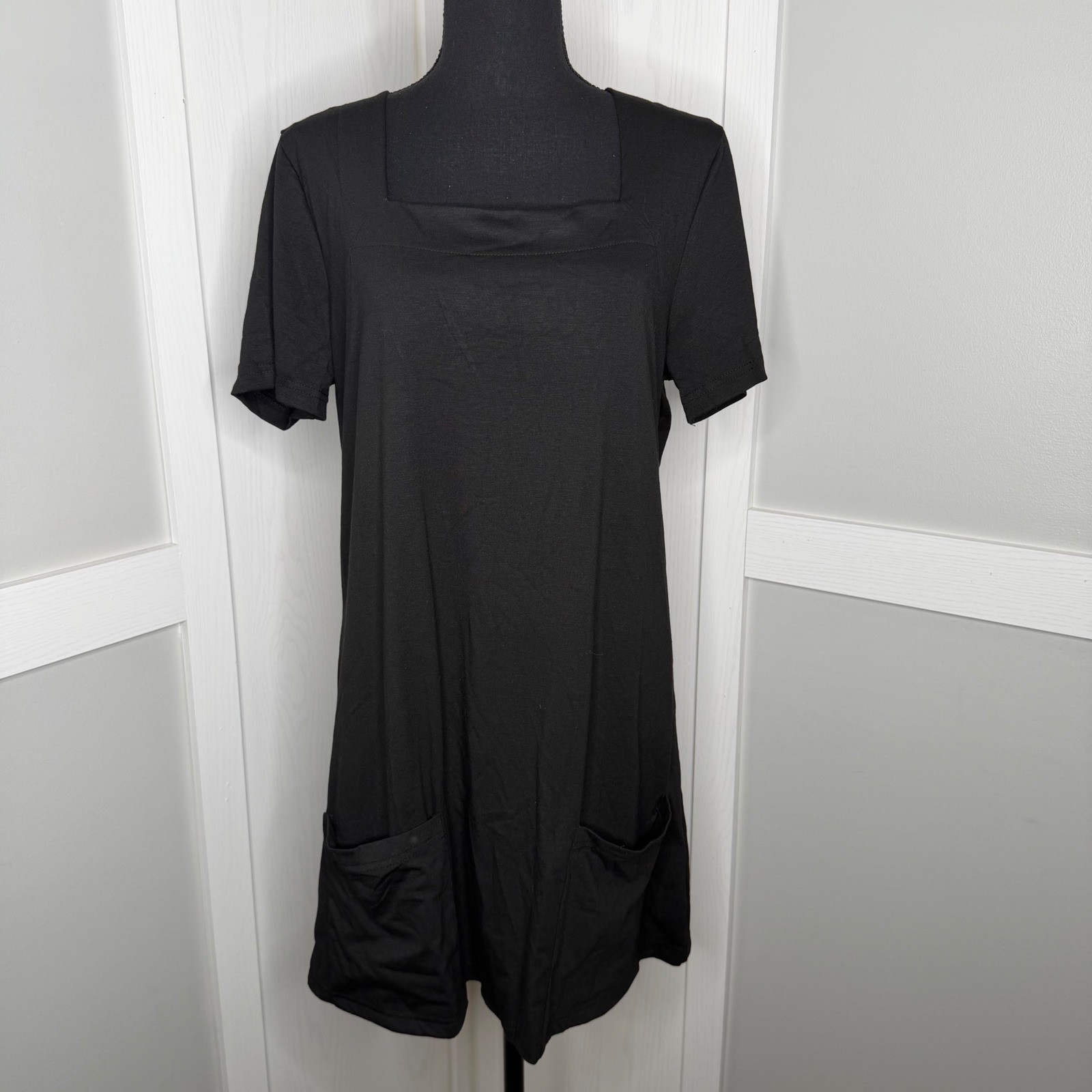 Black Shirt Dress Womens Medium Stretch Relaxed Fit Square Neck Pocket