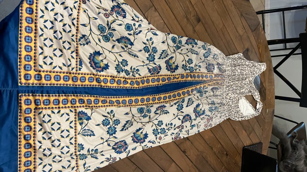 Crescent Floral Patterned Sleeveless Dress