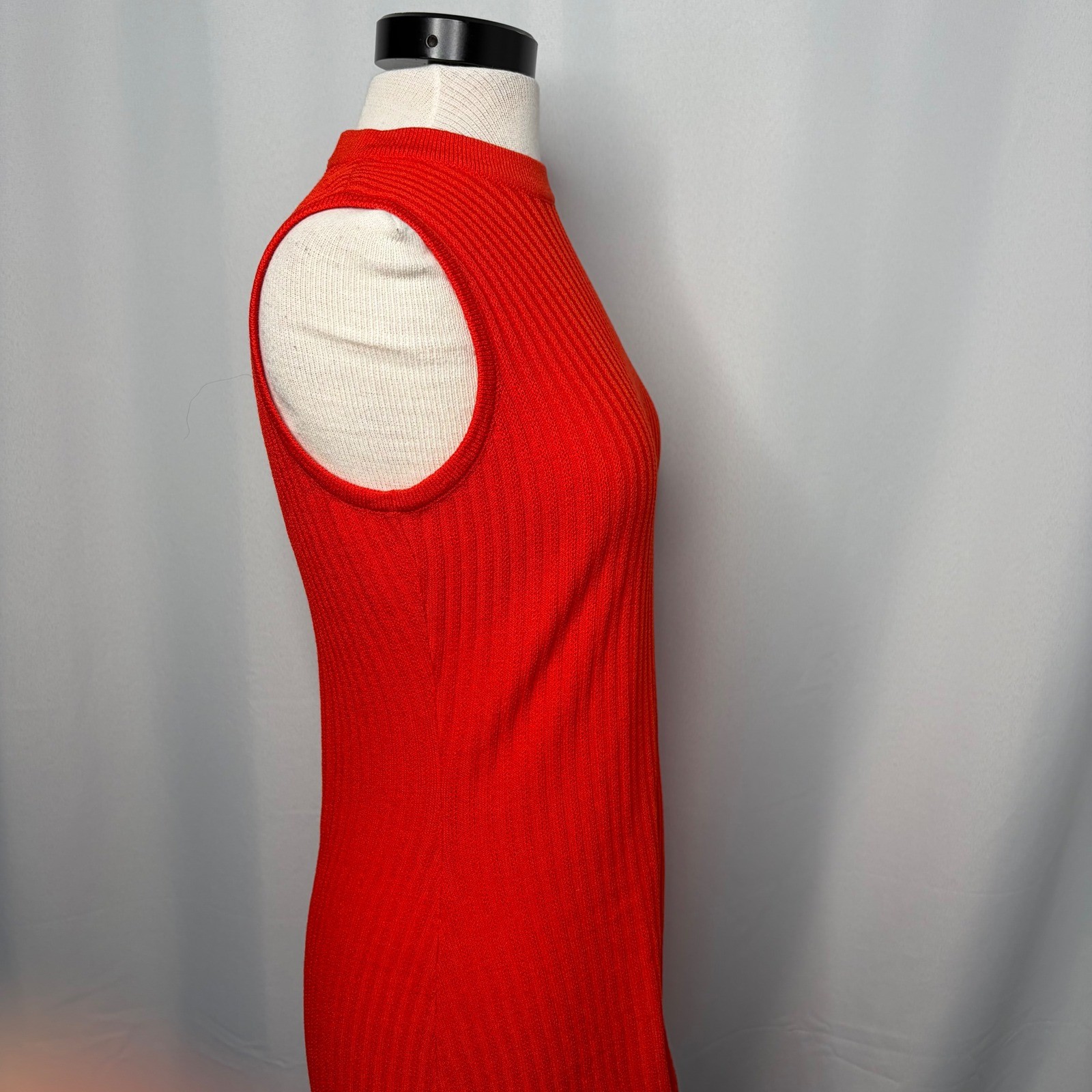 St John Collection Orange Ribbed Sleeveless Santana Knit Sheath Dress Size 6