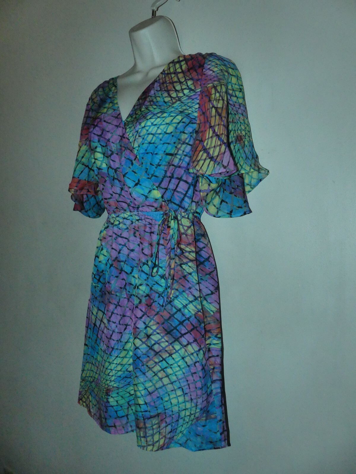 Presley Skye flutter sleeve faux wrap silk dress size XS multicolor print NWT