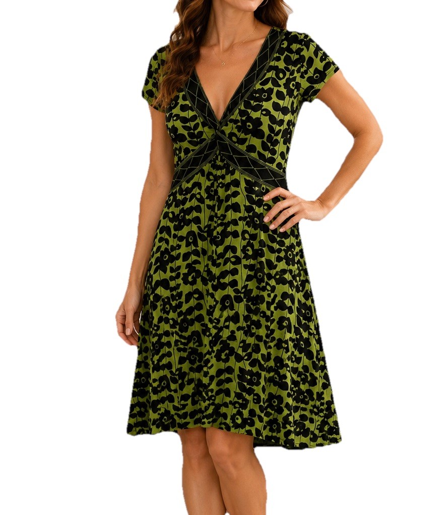 Apt 9 Dress Womens Medium Green Black Floral Twist Front Fit Flare Dress