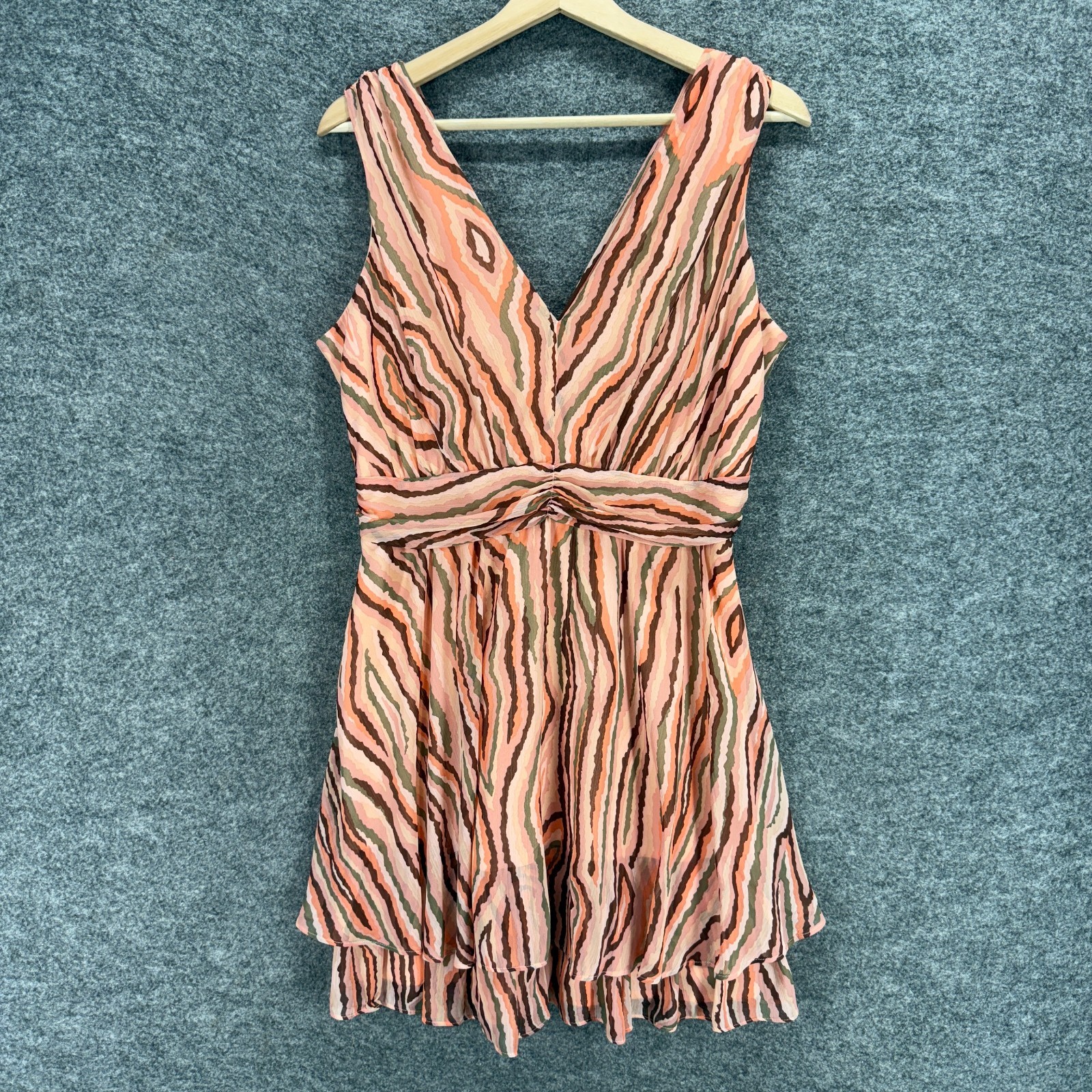 Bar III Dress Women 6 Pink Striped Sheath Short Zipper V-Neck Lined Sleeveless
