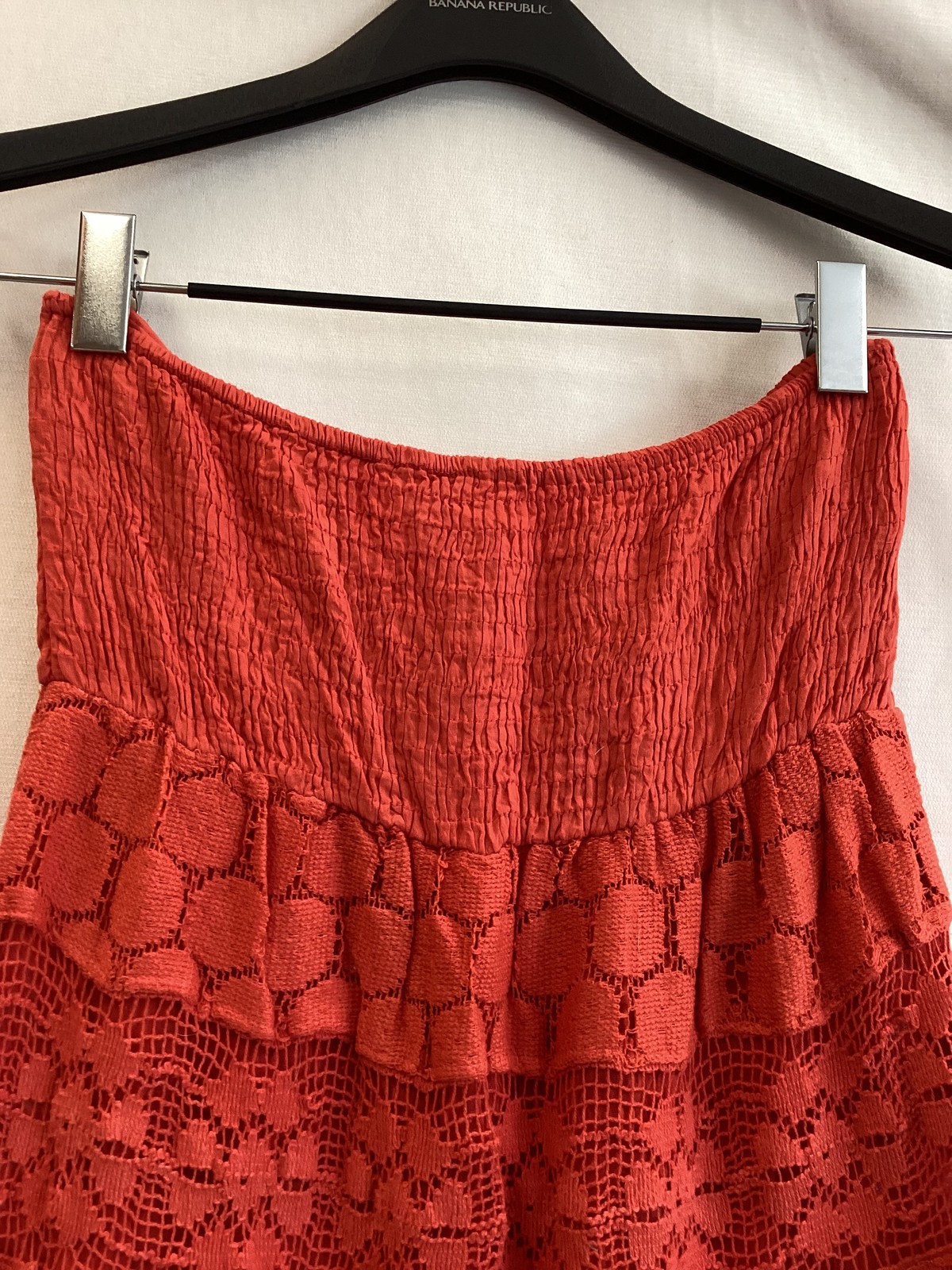 Cute Options Dress Womens Small Red Strapless Boho Crochet Lace Tiered