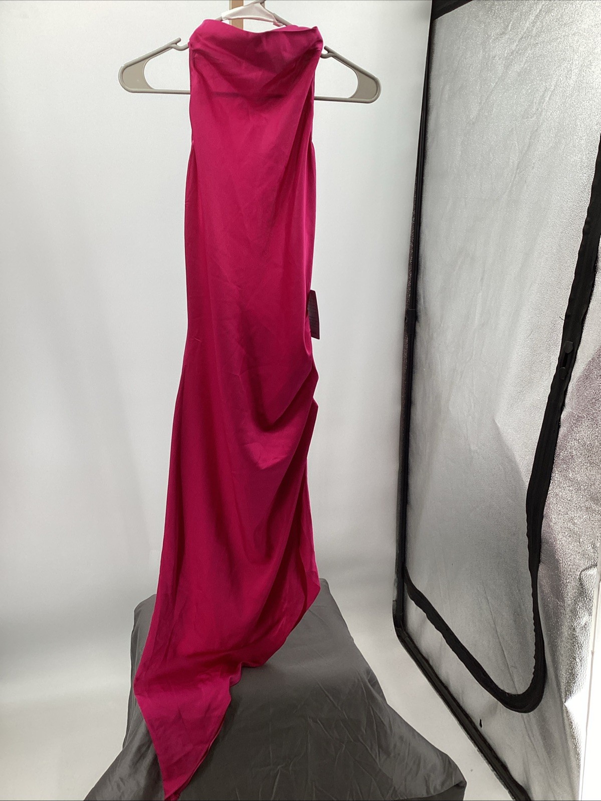 32. Melloday Women’s Halter Neck Asymmetric Satin Dress in Magenta Size M