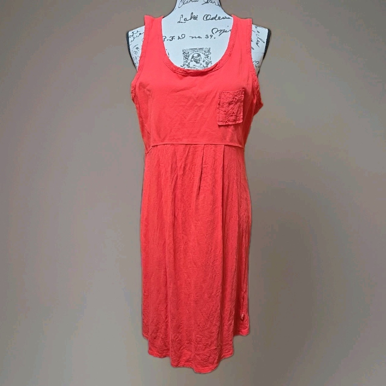 Woolrich Sleeveless Dress Sz L Coral Jersey Knit Keyhole Back Eyelet Beach