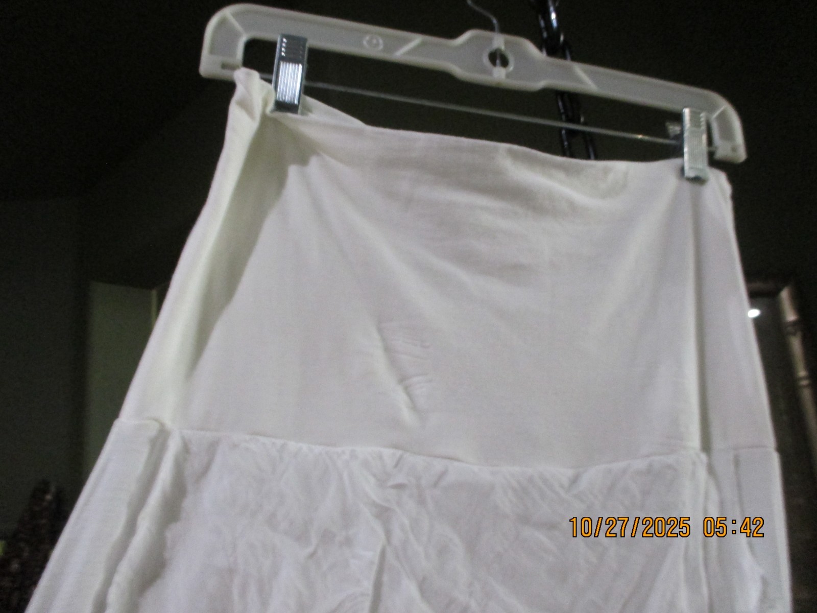 NWT BLOOM! MADE IN ITALY! WHITE BOTIQUE LONG STRETCH DRESS FLAT RUFFLES DOWN OS