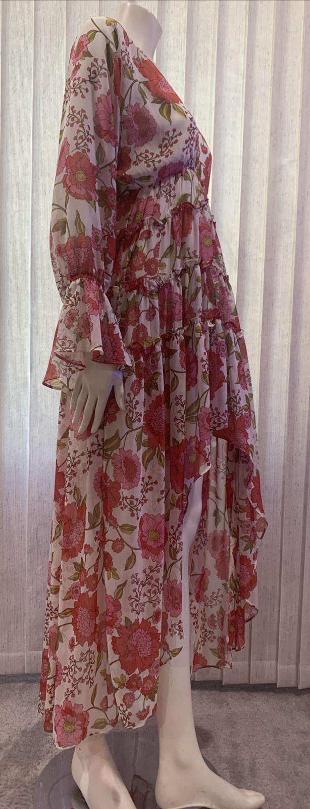 Steve Madden Chiffon Boho Chic High/ Low Dress Ruffles Pink Floral Print Size S
